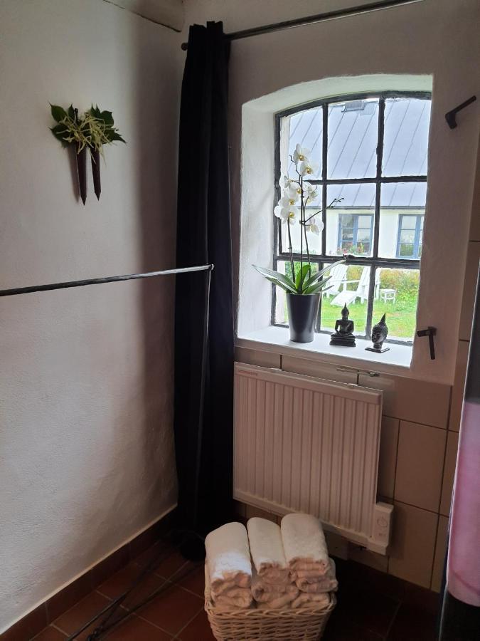 4B Oesterlen Bed & Breakfast Tomelilla Exterior foto